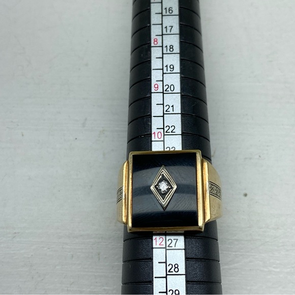 Vintage 10k Yellow Gold IHS Obsidian Mens Ring With Diamond Center Size 11 - Picture 8 of 16